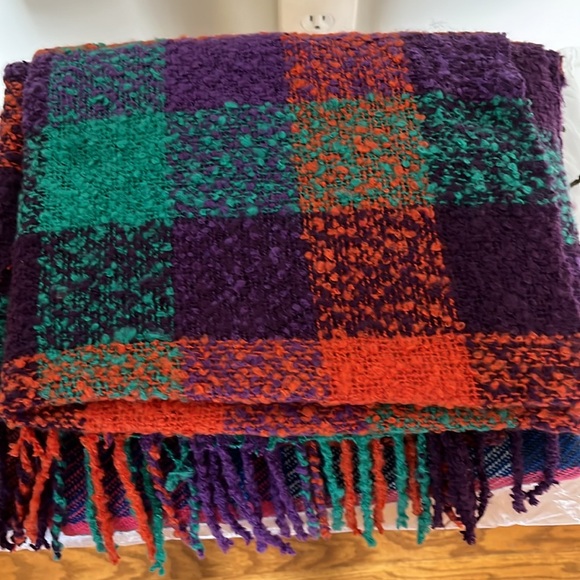 Beautiful Warm and Cozy Acrylic Blanket Scarf - Picture 7 of 7